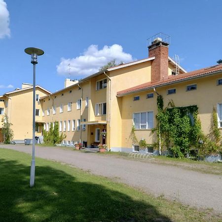 Hostel Vanha Koulu Monola ภายนอก รูปภาพ
