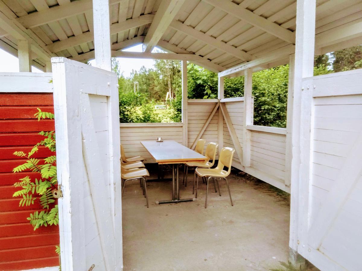 Hostel Vanha Koulu Monola ภายนอก รูปภาพ